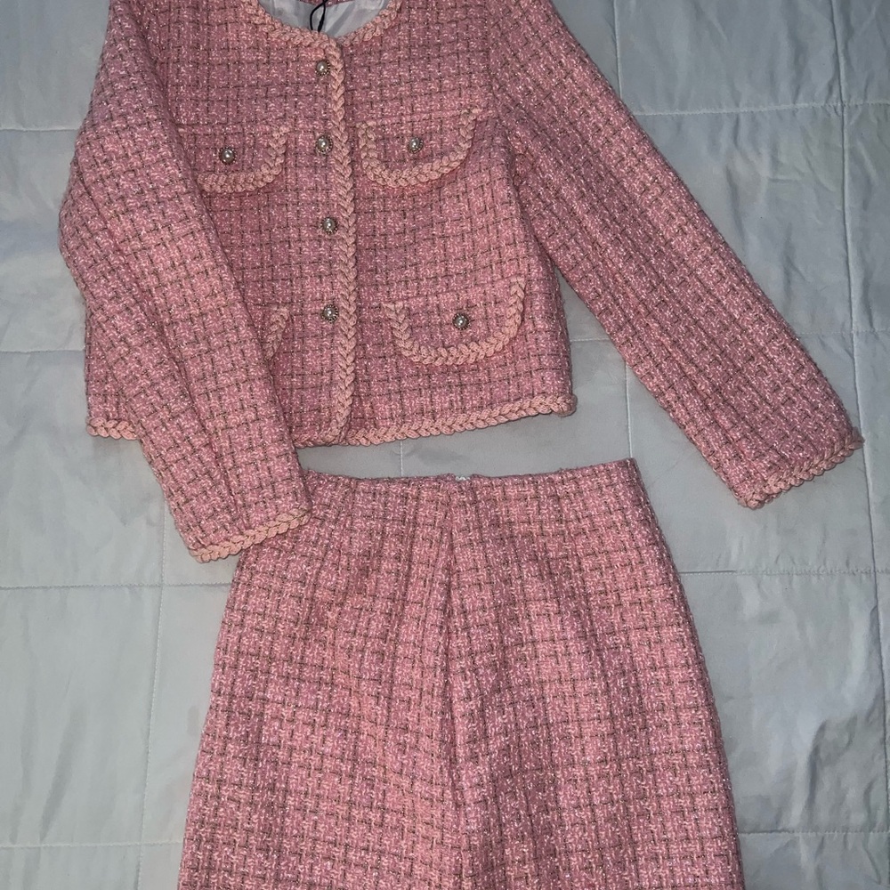 Elegant Pink Textured Blazer Jacket